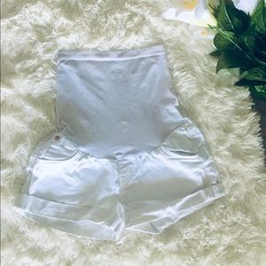 Hudson maternity shorts